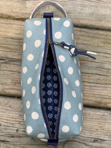 a little more structured than the zippies, with a loop on one end