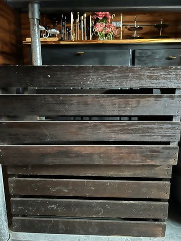 Dark wood pallet boxes