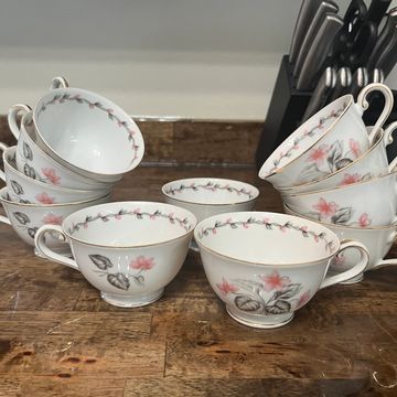 Pink Floral Tea Cups