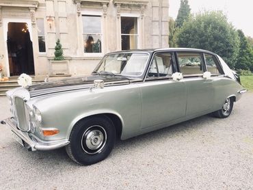 A side view of a Jaguar Daimler DS420 limousine car