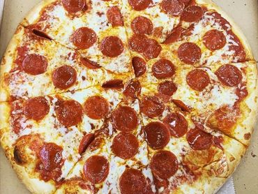 Homemade-Pepperoni-Pizza