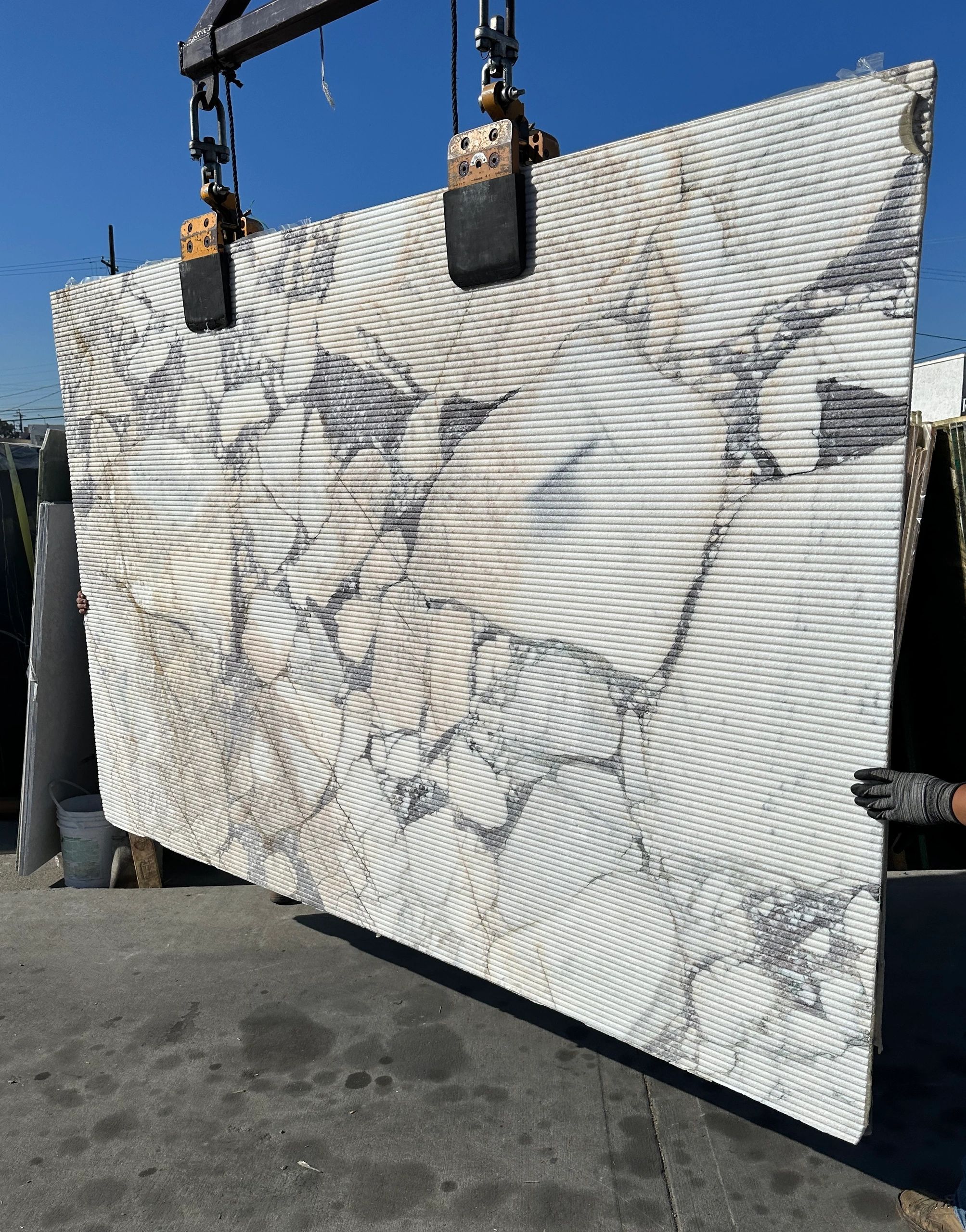 Calacatta Viola Marble Slab Antolini fluted marble slab GAP texture ribbed slab marble italy 