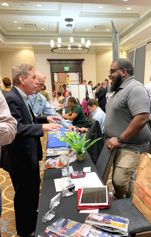 Alan & Jonathan at 2022 MAREIA Tradeshow