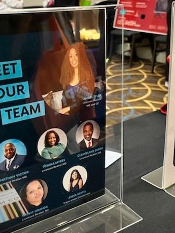 Angel Home Team at 2022 MAREIA Tradeshow