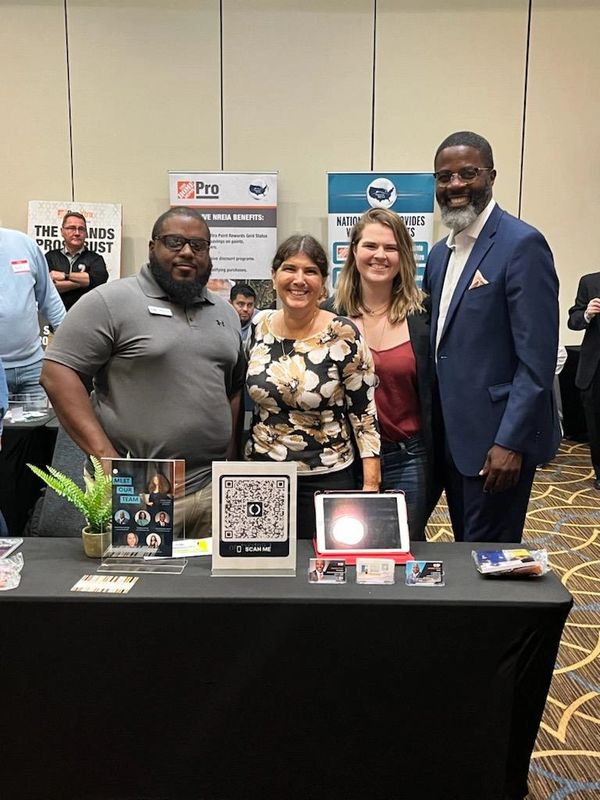 Jonathan, Anita, Aryn & Cleaveland at 2022 MAREIA Tradeshow