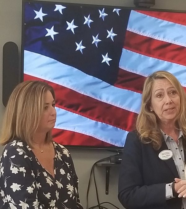 Incoming & Outgoing Presidents 2022 WCR Ho Co Luncheon