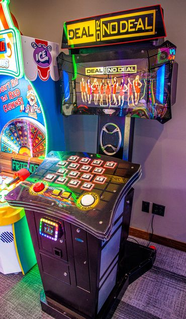 Photo of deal or no deal arcade game