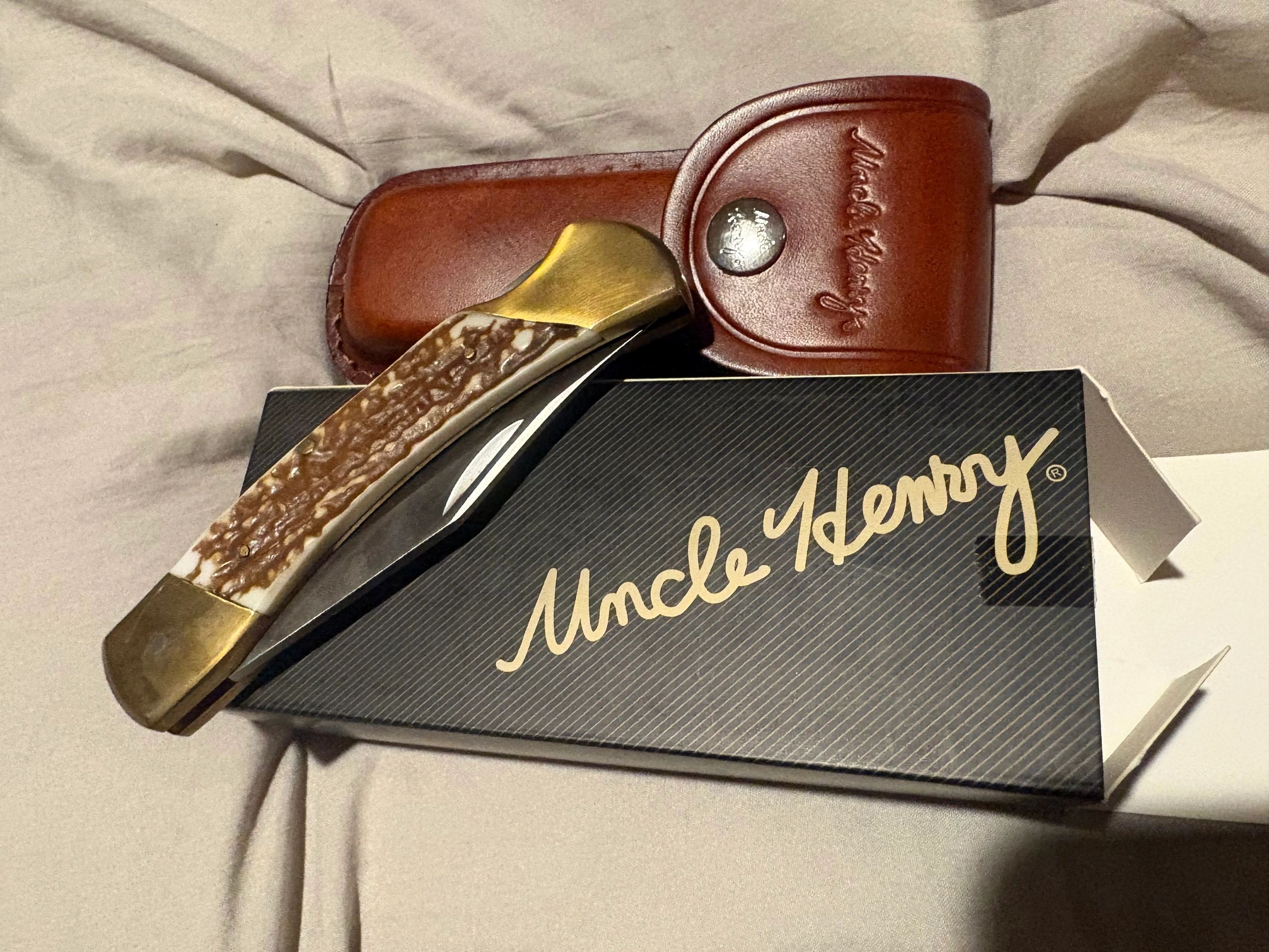 Knife collection, uncle Henry’s and Old timers