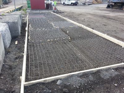 mesh bed for concrete