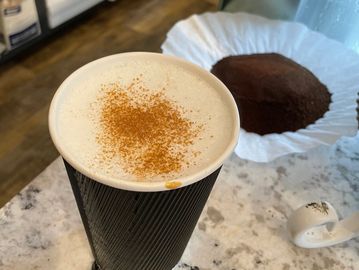 Cafe mocha with cinnamon