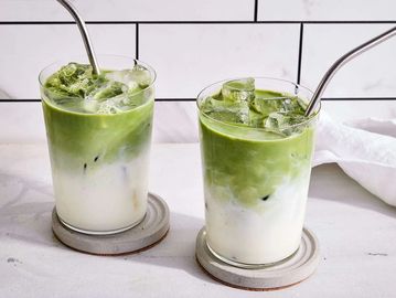 Iced matcha latte
