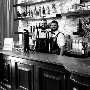  Professional bartender service available for all our events.