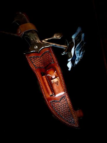 Damascus knife made by alberta bladesmith Bob Bryenton, Solar Storm