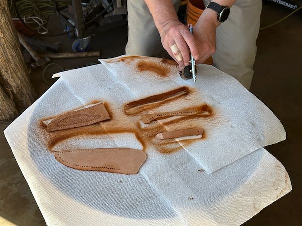 Airbrushing Leather stain