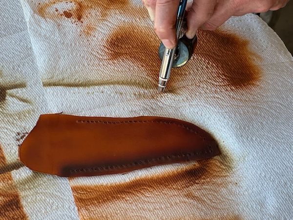 Adding a faded edge using the airbrush