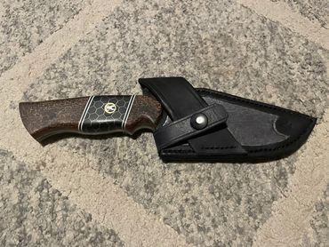 5" damascus hunting knife with copper accent epoxy handle