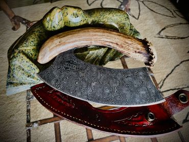 raindrop Damascus ulu with deer antler handle with sheath