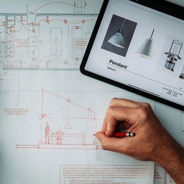 a man sketching light