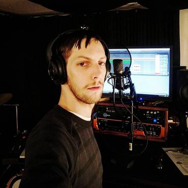 Corbin Young with Ableton Live Software producing vocals