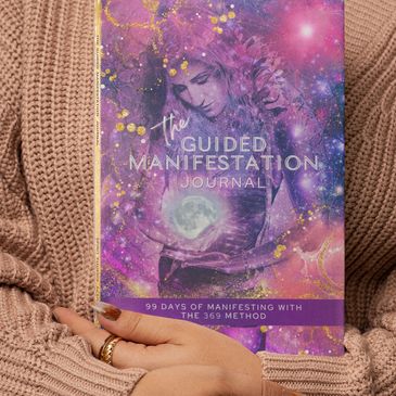 spiritual energy sound healer Renee Lynn helps people in  Manifest their dreams with her new book