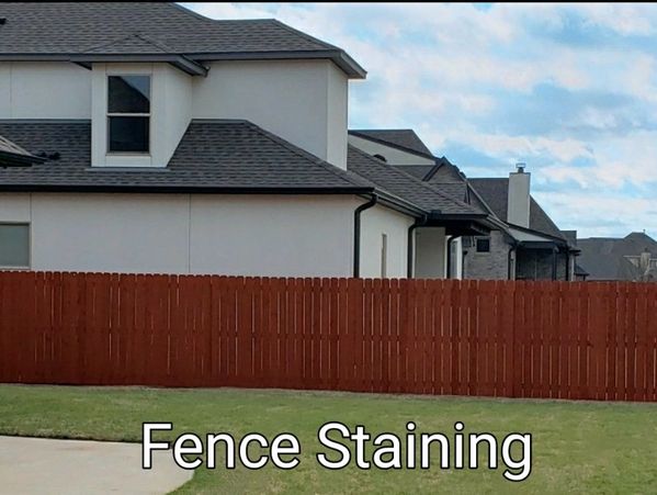 Fence Staining Company in Tulsa, Broken Arrow, Jenks. Fence Painters, Wood Staining Painters Tulsa