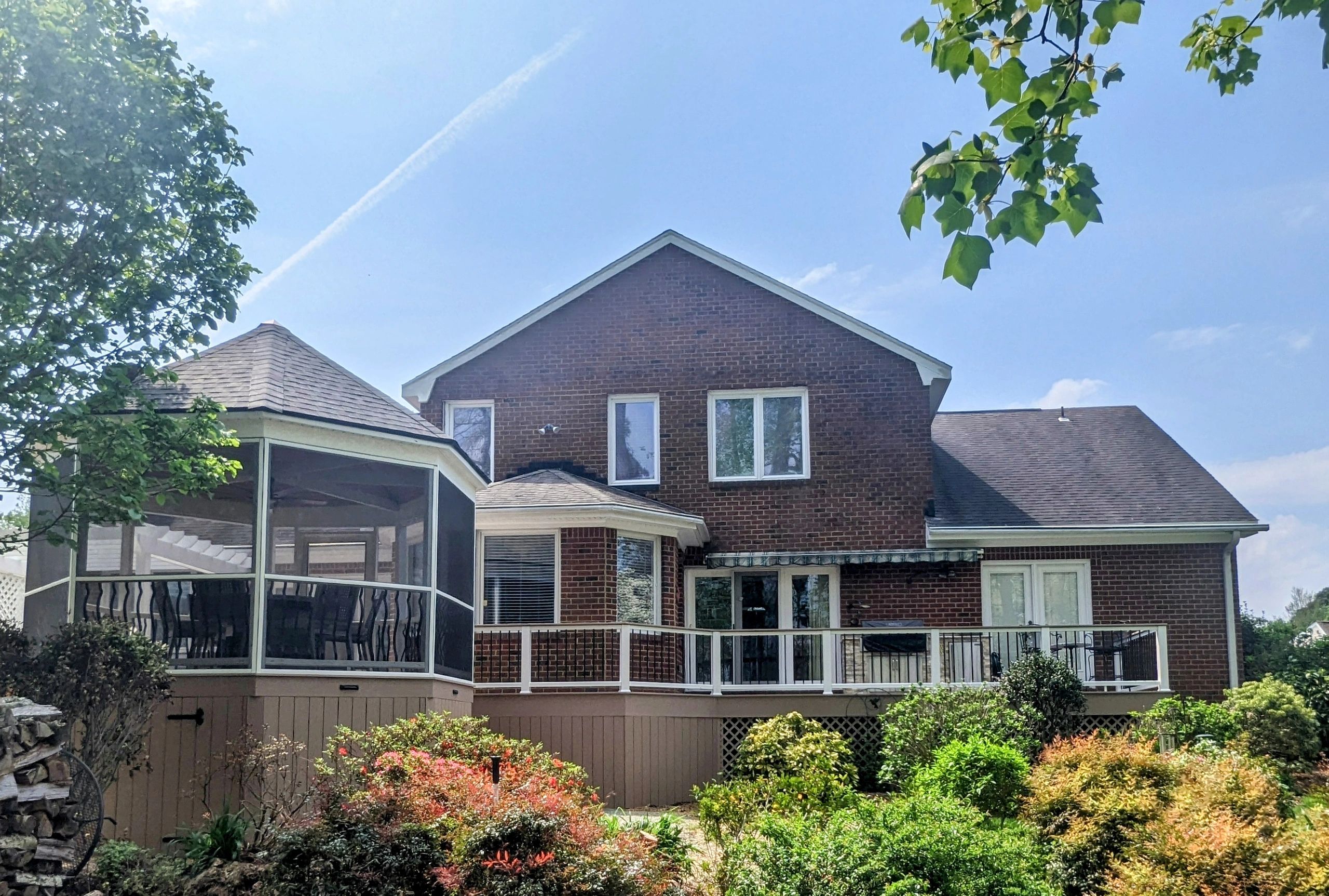 New composite deck built in Virginia Beach