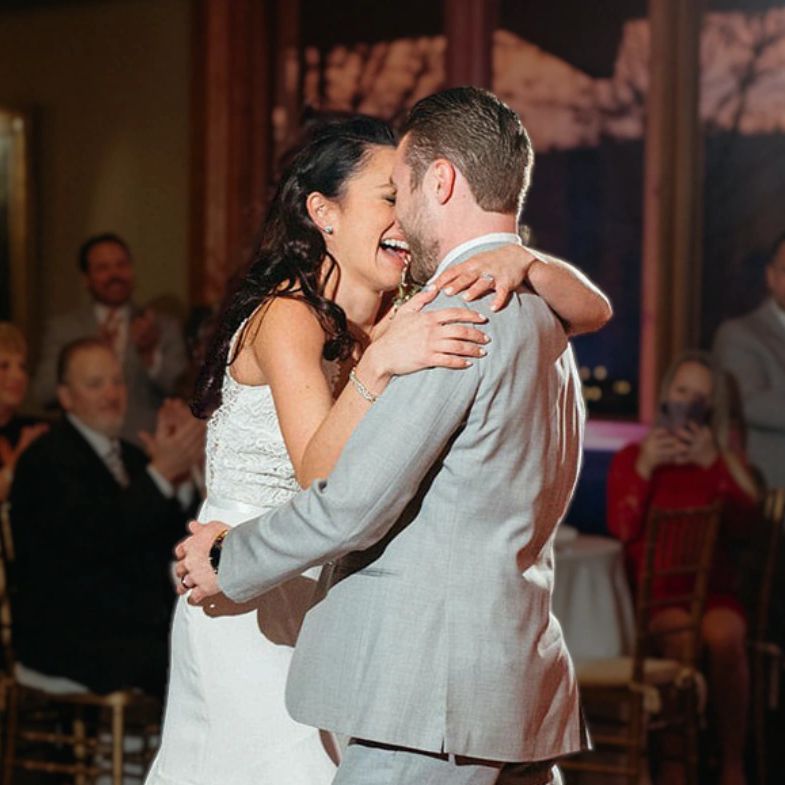 Greenville wedding dj creating the perfect first dance