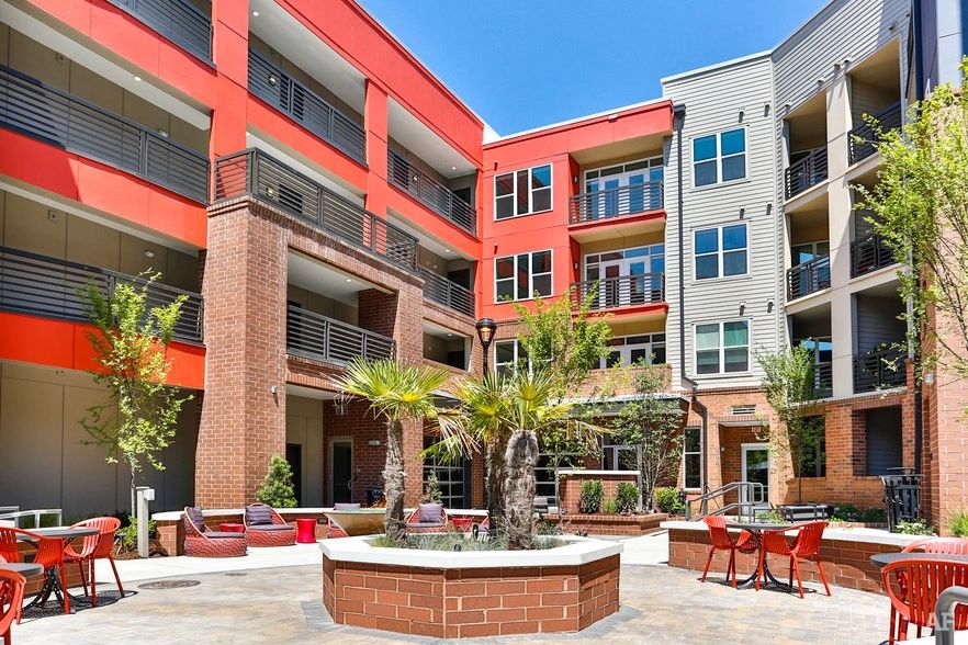 Hammond Drive Develop Design Studio