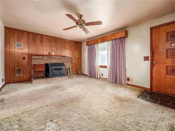 BEFORE: 315 S Delaware Dr, Crooksville, OH