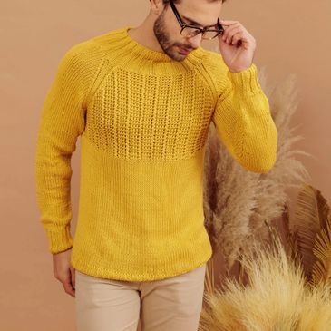 A yellow Sweater with Aloe Vera from Circulo Yarn,
