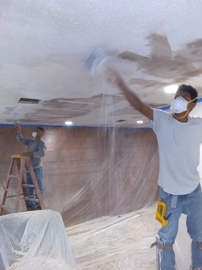 Popcorn ceiling removal 