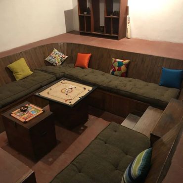 Sitting area at Fredy's Bungalow, Bhimtal