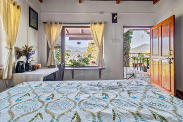 Room at Vanantara Eco Retreat, Sattal