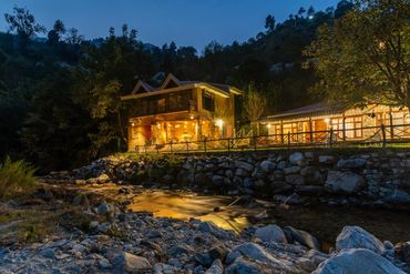 Night view Zannat Riverside