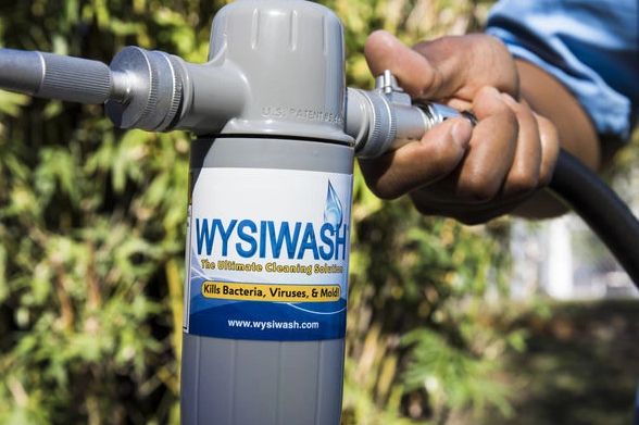 Kill diseases associated with dog poop with our Wysiwash spray.  Pet Waste Removal services