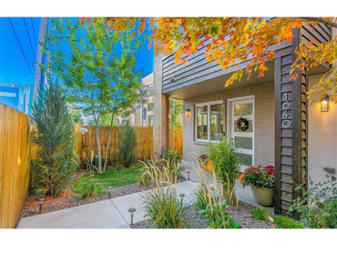 1640 King Street Townhomes Located in Denver Colorado 80204
Design & Copyright owned by RealArchitec