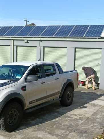 Closing the storage.