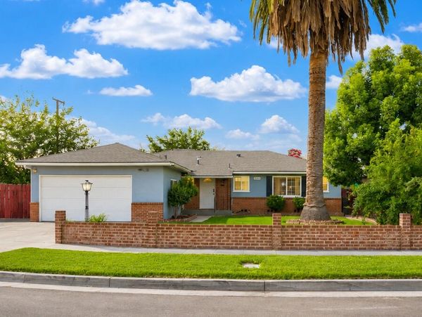 Front view of 3849 E. Dayton Ave. Fresno, CA