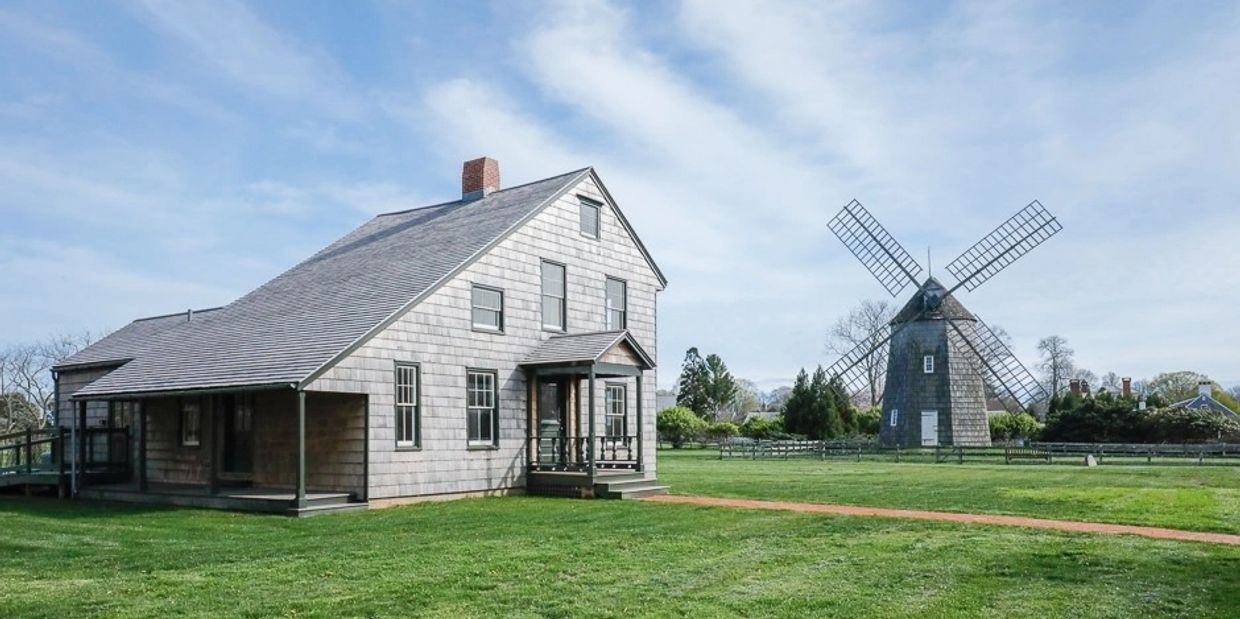 The Gardiner Mill Cottage Gallery is a museum and exhibition center located in East Hampton, NY.
The