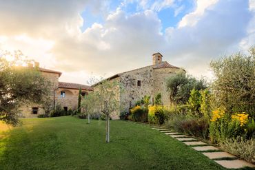 villa rocca garden entry