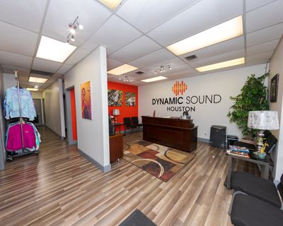 Dynamic Sound Houston Lobby