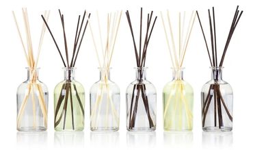 Alcohol-based reed diffuser with long-lasting fragrance