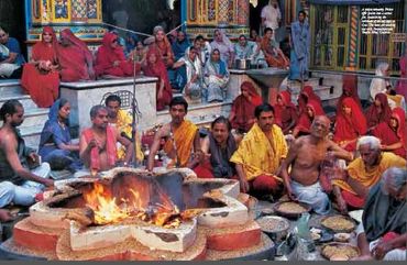 photo from India Unveiled, Spirit, Tradition, People by Robert Arnett, most insightful India books.