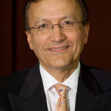 Dr. Muin Afnani, member of the National Spirityal Assembly of the Bahá'ís of The United States