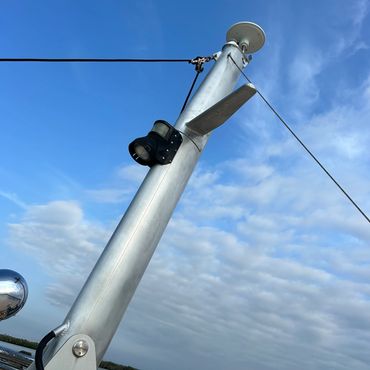 Accessory Mast
