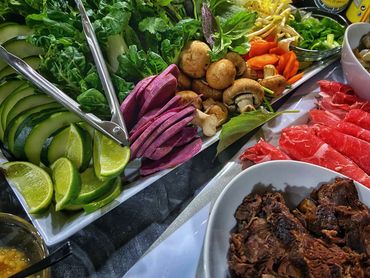 Vlog hot pot meal with TheWrightBaker