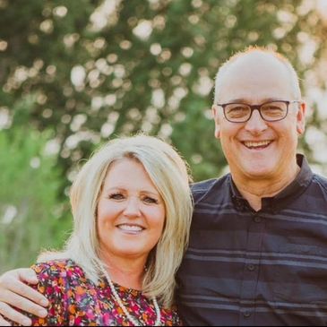 Photo of Craig and Nancy Tibbitts.