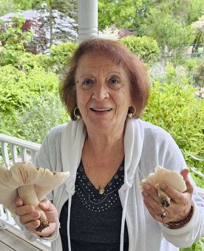 The founder; Giovanna.