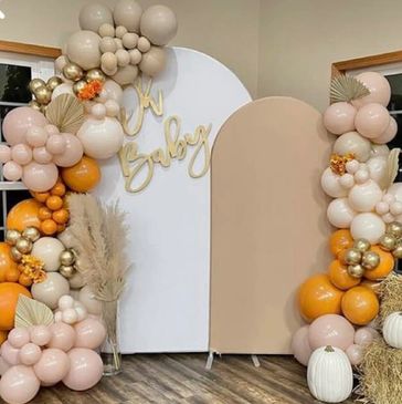 Metal arch w/ cover balloon garlands