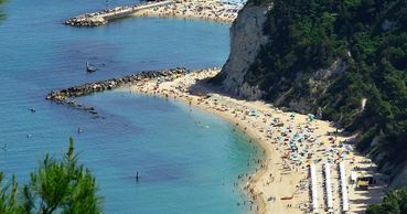 Tourism. Best Travel Region in Italy